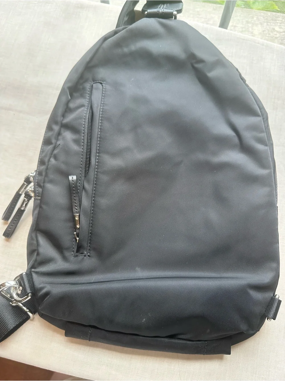 Tumi compact sling
